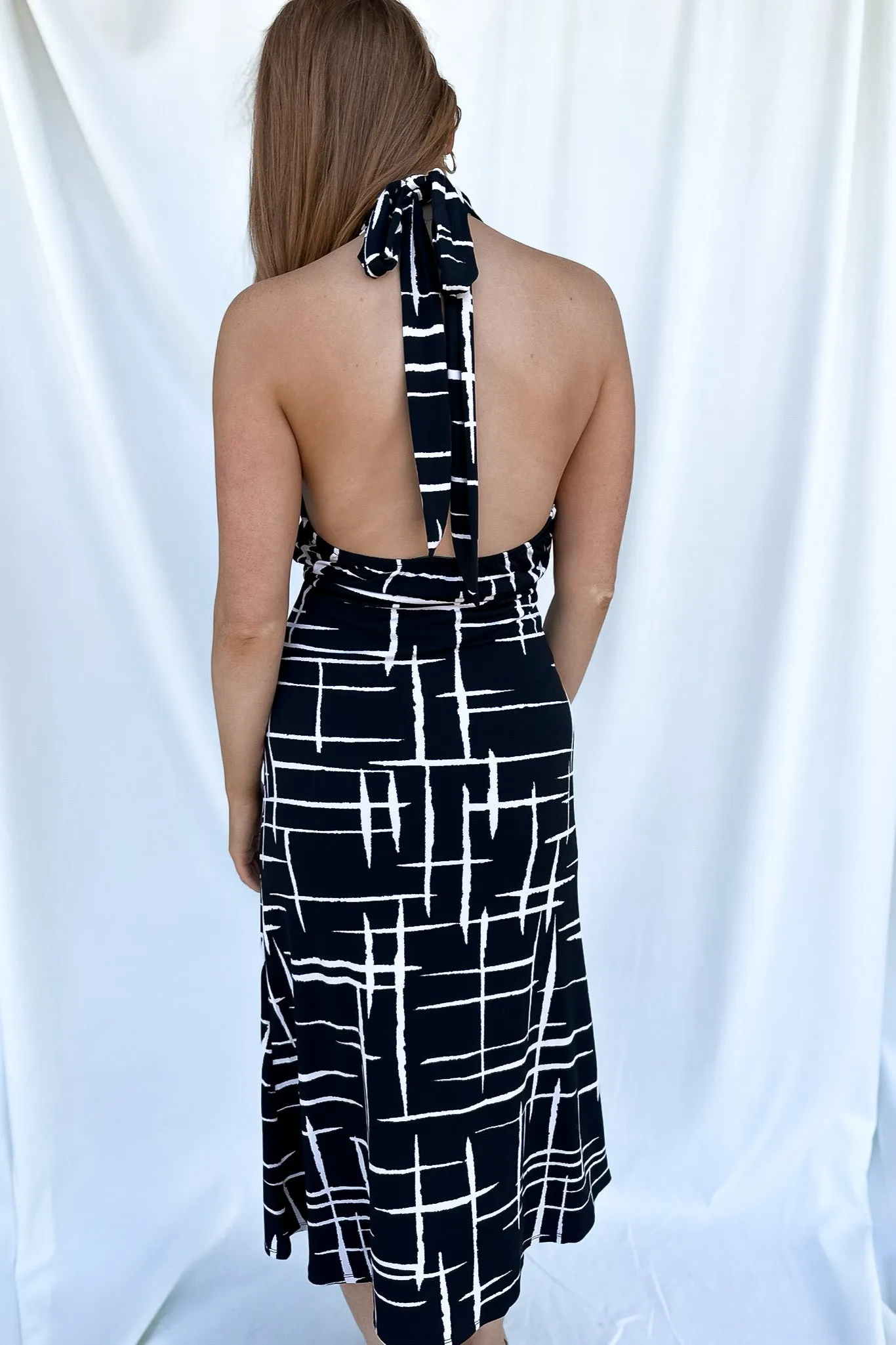 Abstract Halter Maxi Dress Black/Taupe