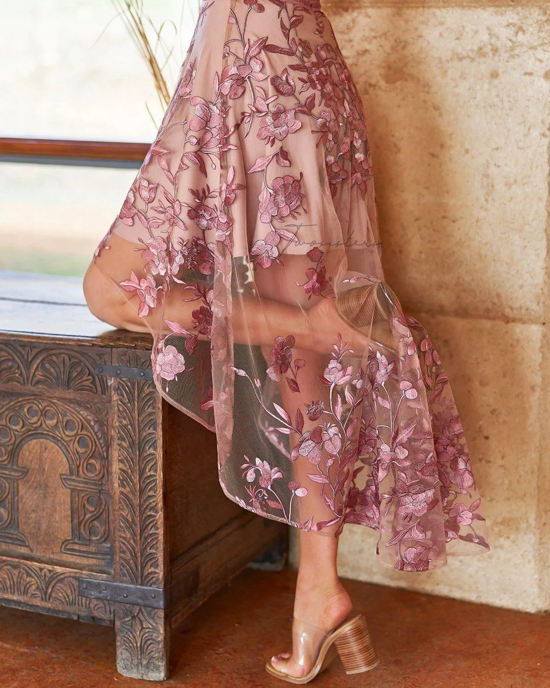 Jennifer Dress In Pink Embroidery